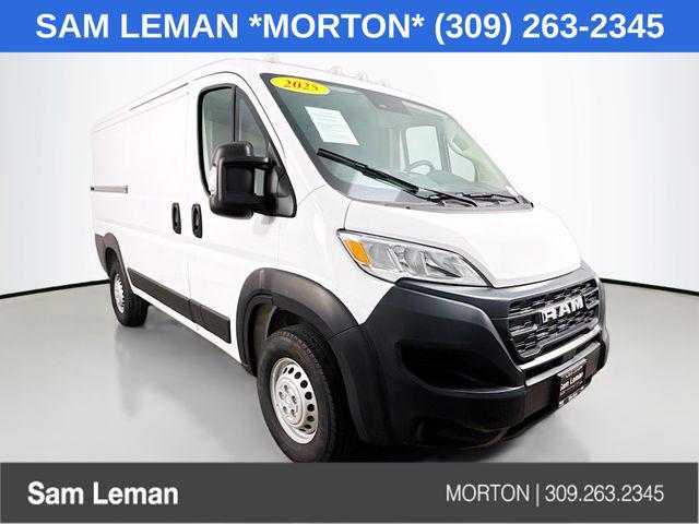 2025 RAM ProMaster 2500 Cargo Van Tradesman Low Roof 136 WB w/Pass Seat 2025 RAM ProMaster 2500 Cargo Van Tradesman Low Roof 136 WB w/Pass Seat