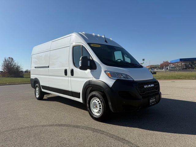 2025 RAM ProMaster 2500 Cargo Van Tradesman High Roof 159 WB w/Pass Seat 2025 RAM ProMaster 2500 Cargo Van Tradesman High Roof 159 WB w/Pass Seat