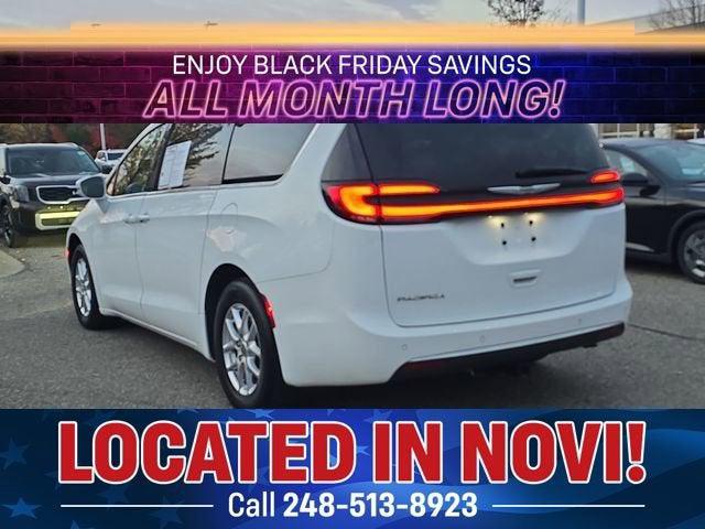 2022 Chrysler Pacifica Touring L 2022 Chrysler Pacifica Touring L