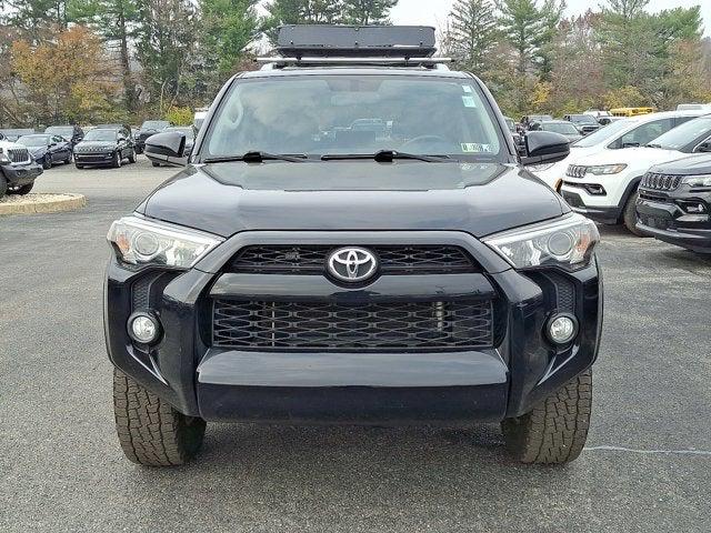 2018 Toyota 4Runner SR5 2018 Toyota 4Runner SR5