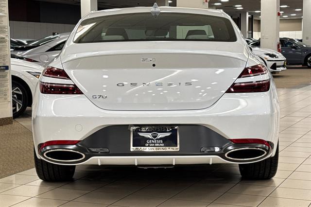 2025 Genesis G70 2.5T RWD