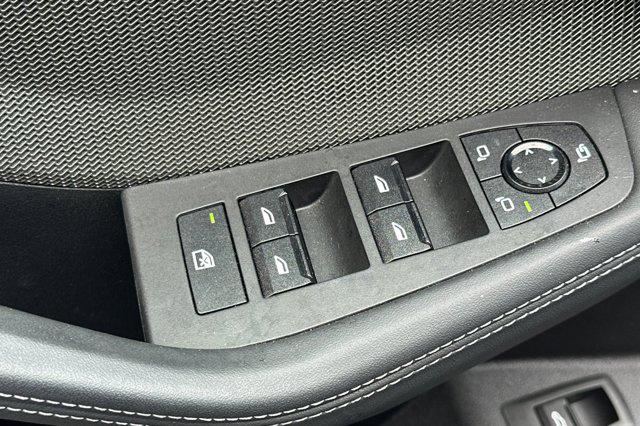 2025 BMW Coupe xDrive