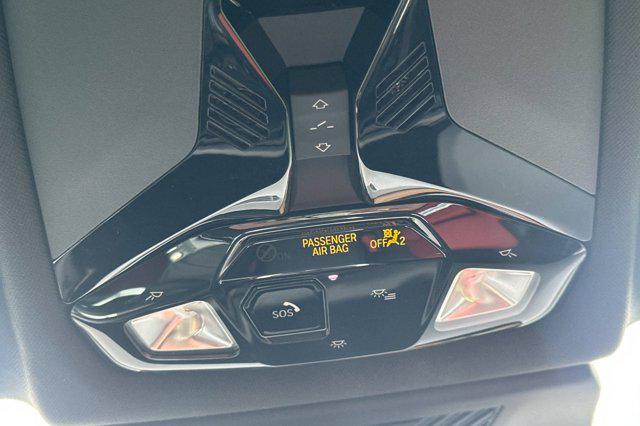 2025 BMW Coupe xDrive