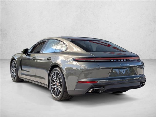 2026 Porsche Panamera RWD