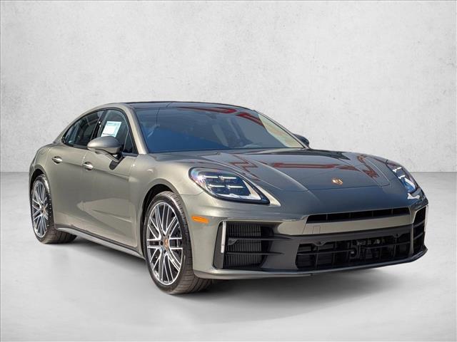 2026 Porsche Panamera RWD