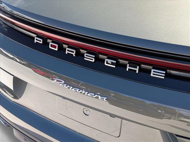 2026 Porsche Panamera RWD