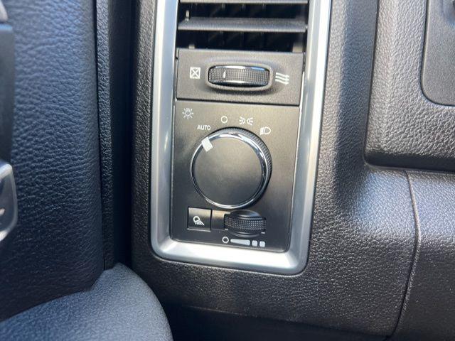 2022 Ram 1500 Classic Warlock Quad Cab 4x4 6'4" Box