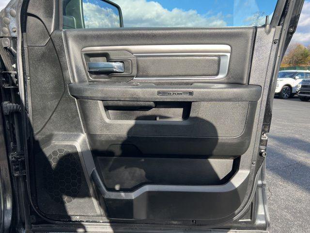 2022 Ram 1500 Classic Warlock Quad Cab 4x4 6'4" Box