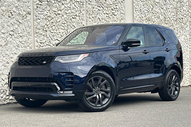 /2022 Land-Rover Discovery