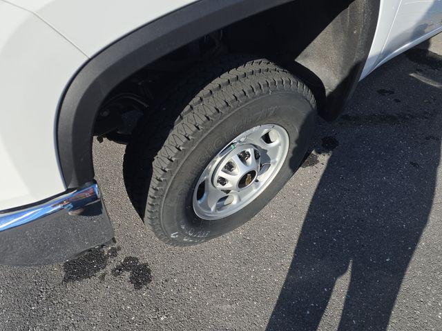 2025 Chevrolet Silverado 2500HD 4WD Regular Cab Long Bed Work Truck
