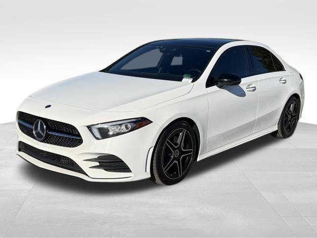 /2019 Mercedes-Benz A-220