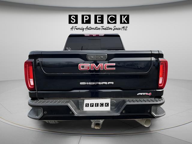 2022 GMC Sierra 2500HD 4WD Crew Cab Standard Bed AT4