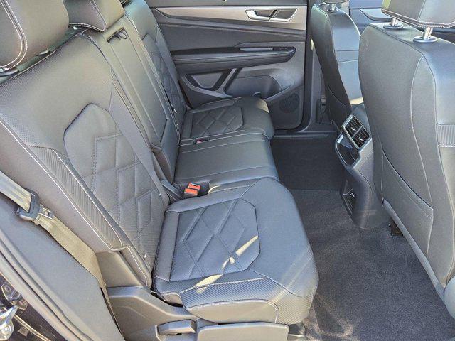 2026 Volkswagen Atlas Cross Sport SE with Technology