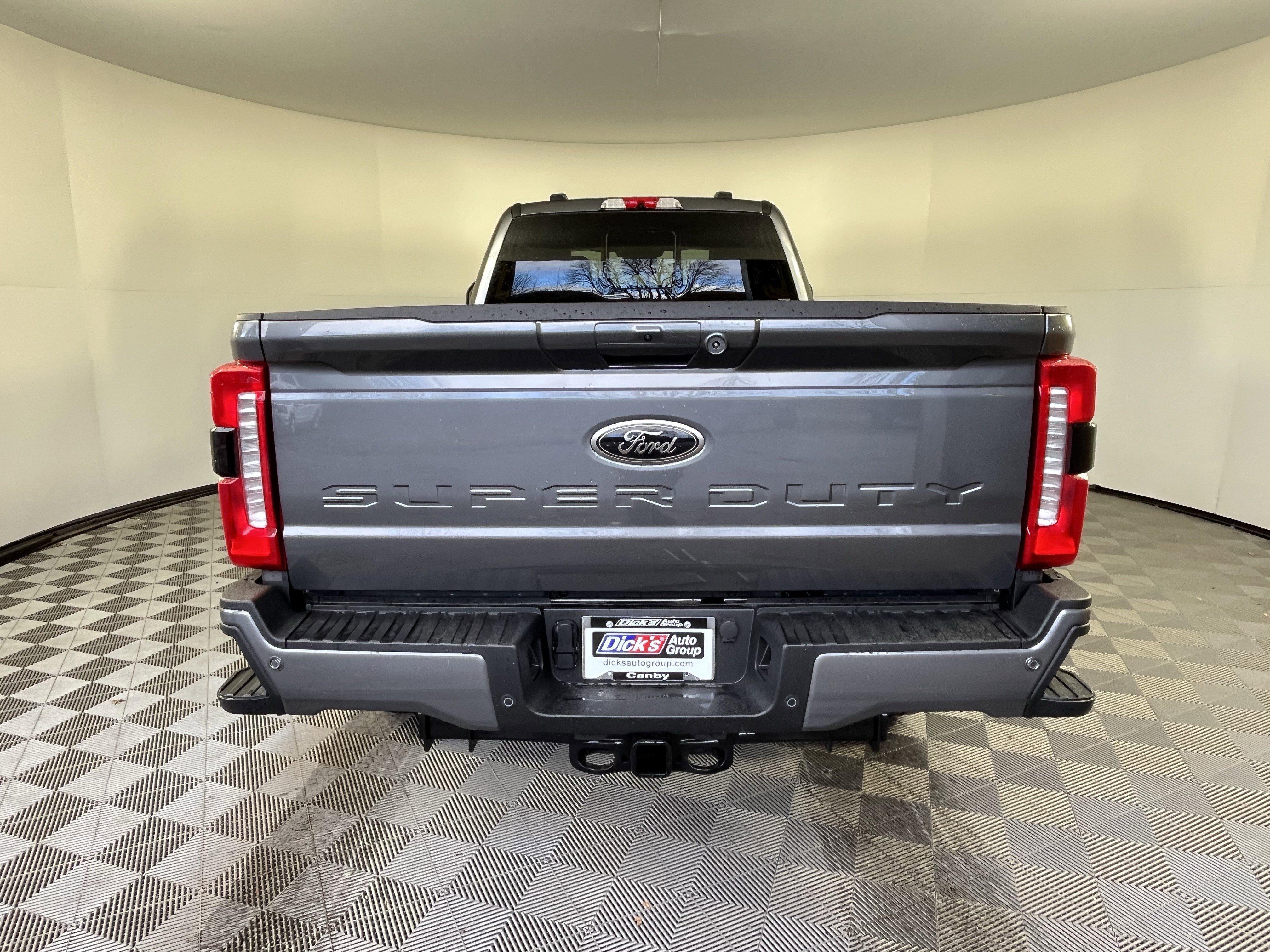 2026 Ford F-350 Super Duty Lariat - Photo 4