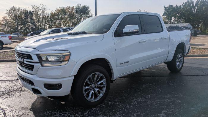 2019 Ram 1500 Laramie Crew Cab 4x4 5'7" Box