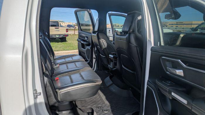 2019 Ram 1500 Laramie Crew Cab 4x4 5'7" Box