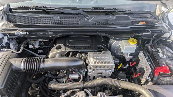 2019 Ram 1500 Laramie Crew Cab 4x4 5'7" Box