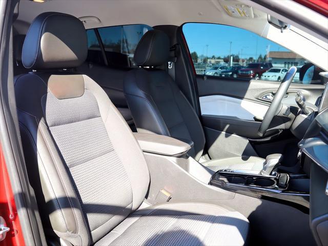 2025 Chevrolet Trax FWD LT