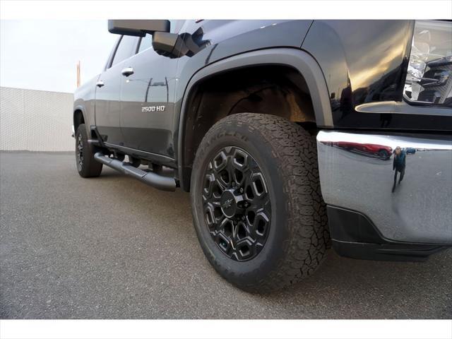 2023 Chevrolet Silverado 2500HD 4WD Crew Cab Standard Bed LTZ