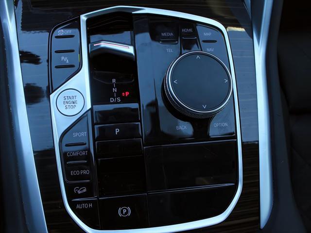 2025 BMW X6 xDrive40i