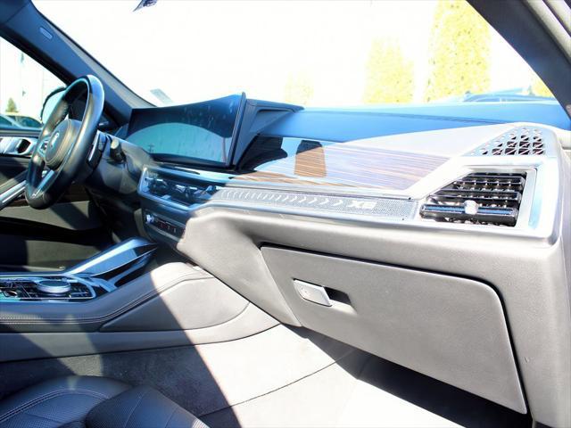 2025 BMW X6 xDrive40i
