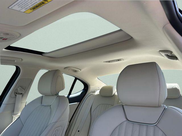 2026 Genesis G70 2.5T RWD Prestige