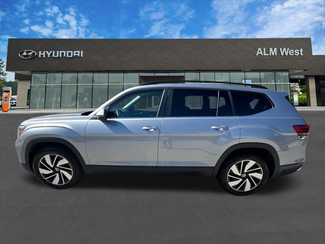 2025 Volkswagen Atlas 2.0T SE w/Technology