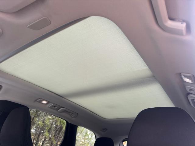 2024 Volvo XC60 B5 Core Dark Theme