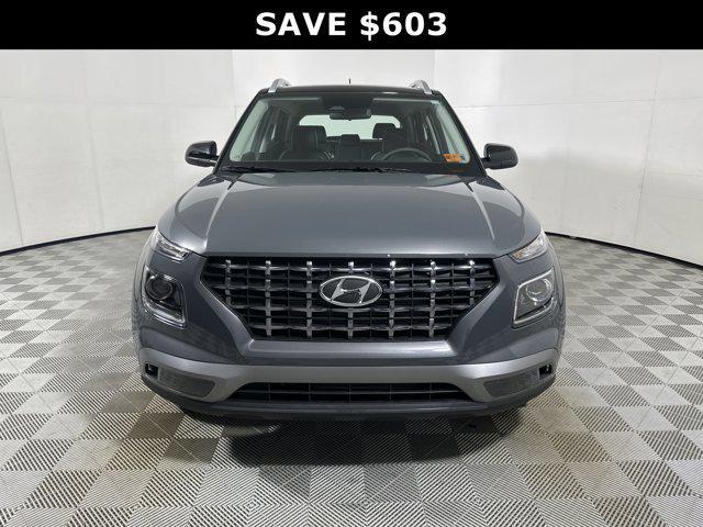 2026 Hyundai Venue SEL w/Two-Tone Roof