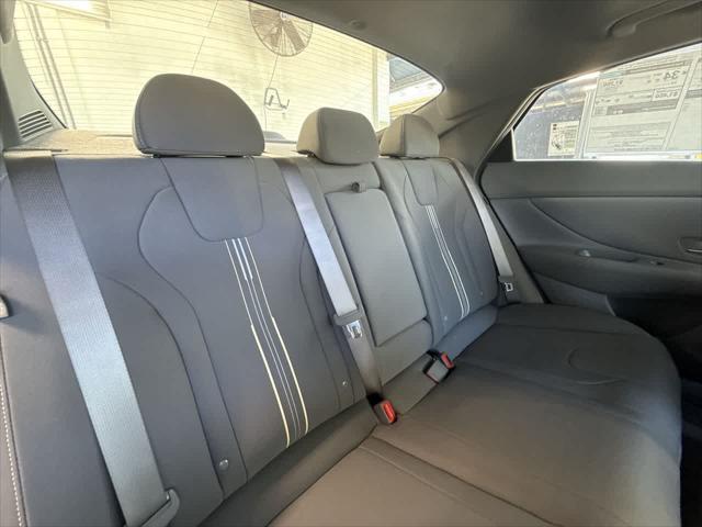 2026 Hyundai Elantra SEL Sport Premium