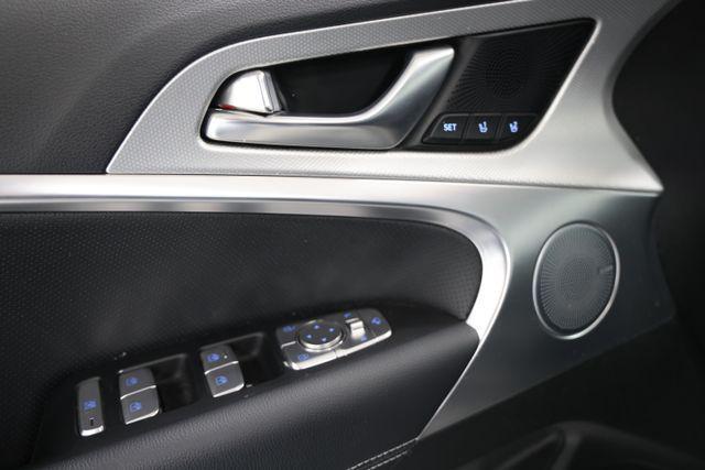 2026 Genesis G70 2.5T AWD Prestige