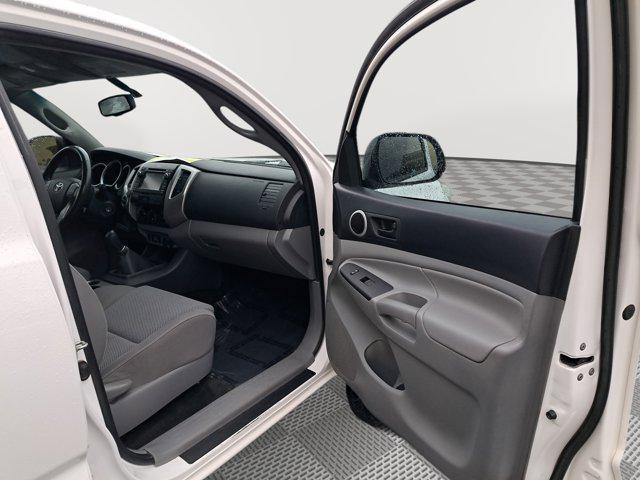 2013 Toyota Tacoma Base V6