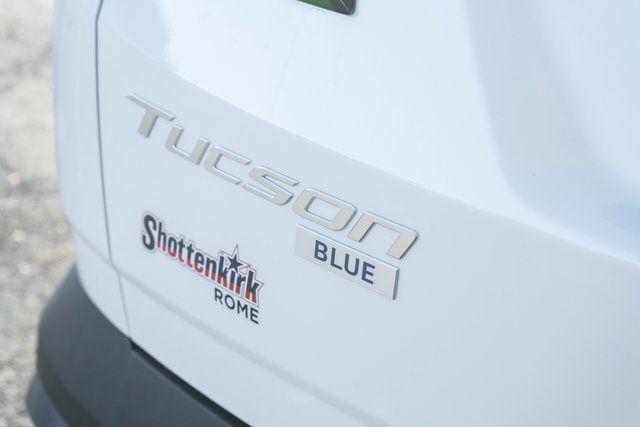 2026 Hyundai Tucson Hybrid Blue SE