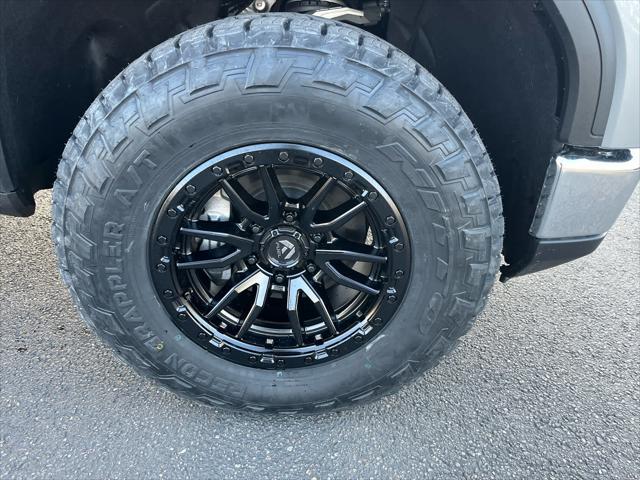 2026 GMC Sierra 1500 Crew Cab, Standard Bed, SLT, 4WD