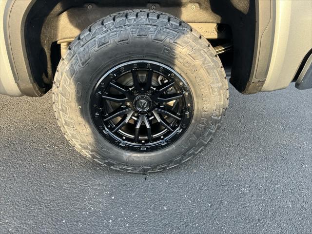 2026 GMC Sierra 1500 Crew Cab, Standard Bed, SLT, 4WD