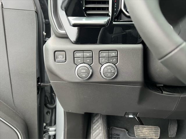 2026 GMC Sierra 1500 Crew Cab, Standard Bed, SLT, 4WD