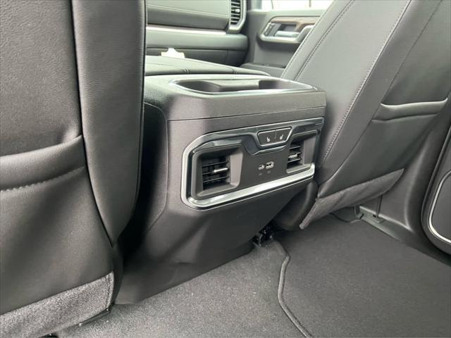 2026 GMC Sierra 1500 Crew Cab, Standard Bed, SLT, 4WD