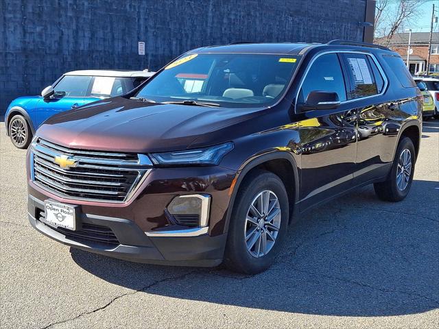 2023 Chevrolet Traverse AWD LT Leather