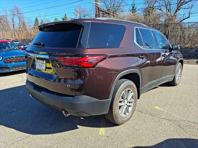 2023 Chevrolet Traverse AWD LT Leather