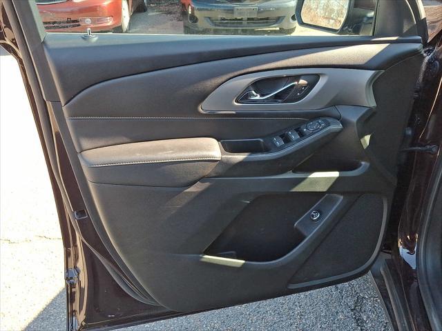 2023 Chevrolet Traverse AWD LT Leather