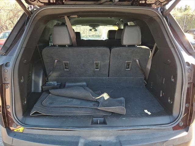 2023 Chevrolet Traverse AWD LT Leather