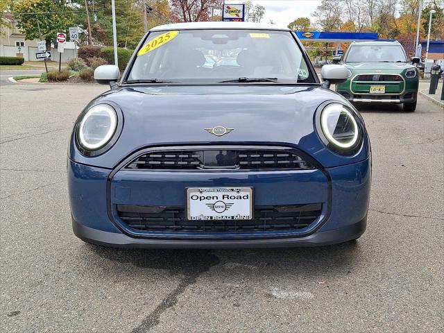 2025 MINI Hardtop Cooper