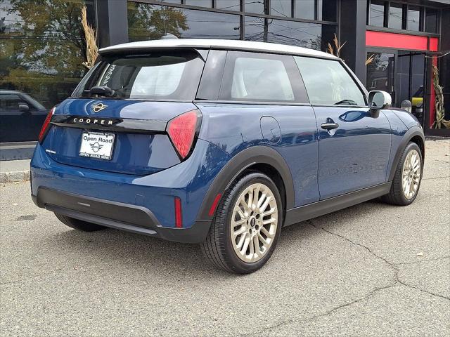 2025 MINI Hardtop Cooper