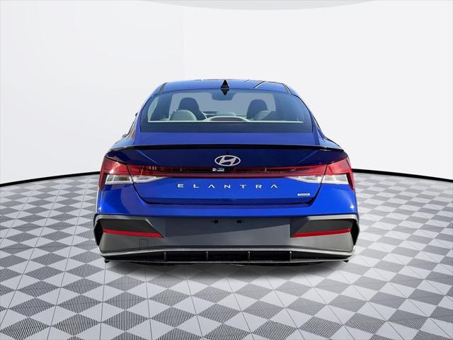 2026 Hyundai Elantra Hybrid SEL Sport