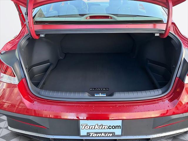 2026 Hyundai Elantra Hybrid SEL Sport