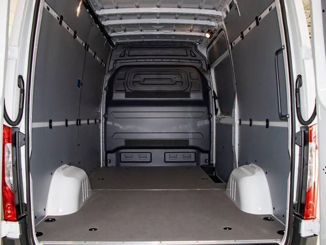 2025 Mercedes-Benz Sprinter 2500 Standard Roof 4-Cyl Diesel