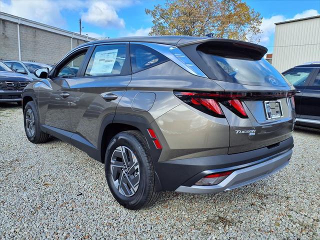 2026 Hyundai Tucson Hybrid Blue SE