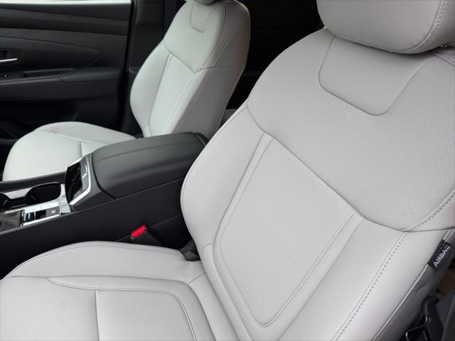 2026 Hyundai Santa Cruz SEL Activity