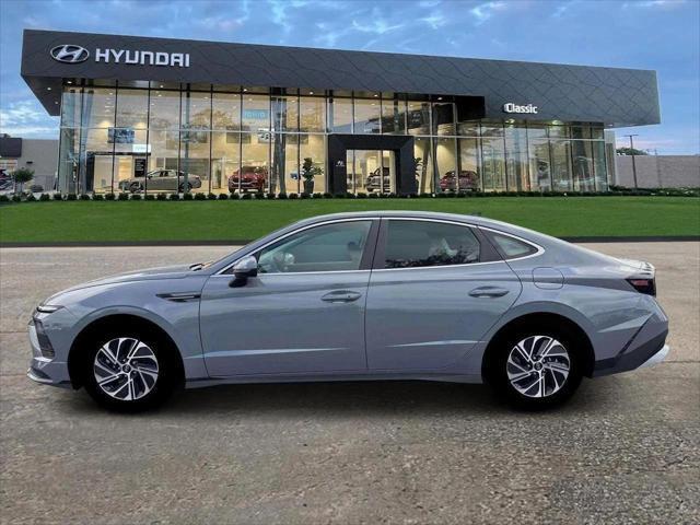 2026 Hyundai Sonata Hybrid Blue