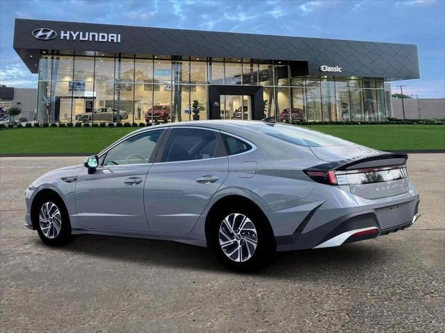 2026 Hyundai Sonata Hybrid Blue